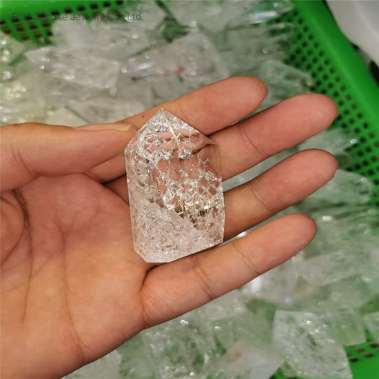 天然の壊れたロッククリスタルジェムストーンポイント